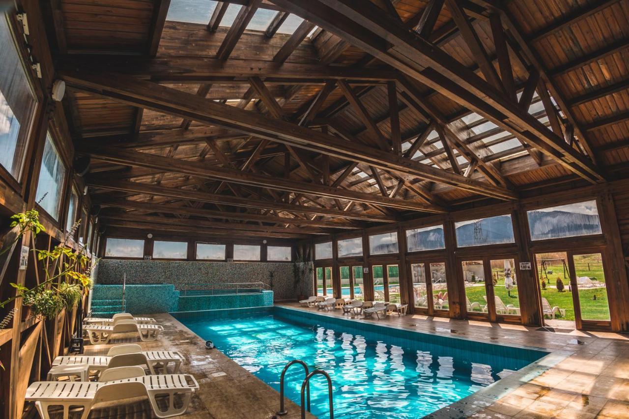Thermal Hotel Seven Seasons Banya  Ngoại thất bức ảnh