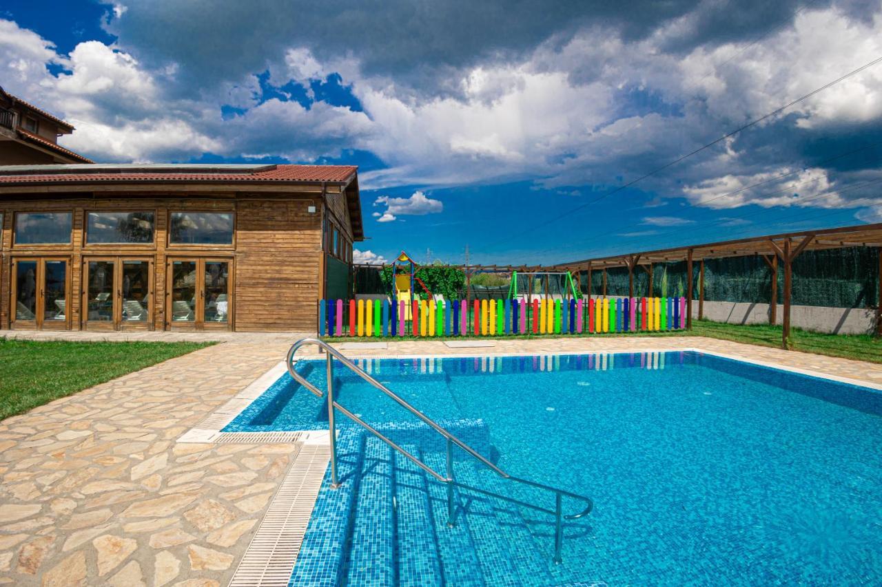 Thermal Hotel Seven Seasons Banya  Ngoại thất bức ảnh