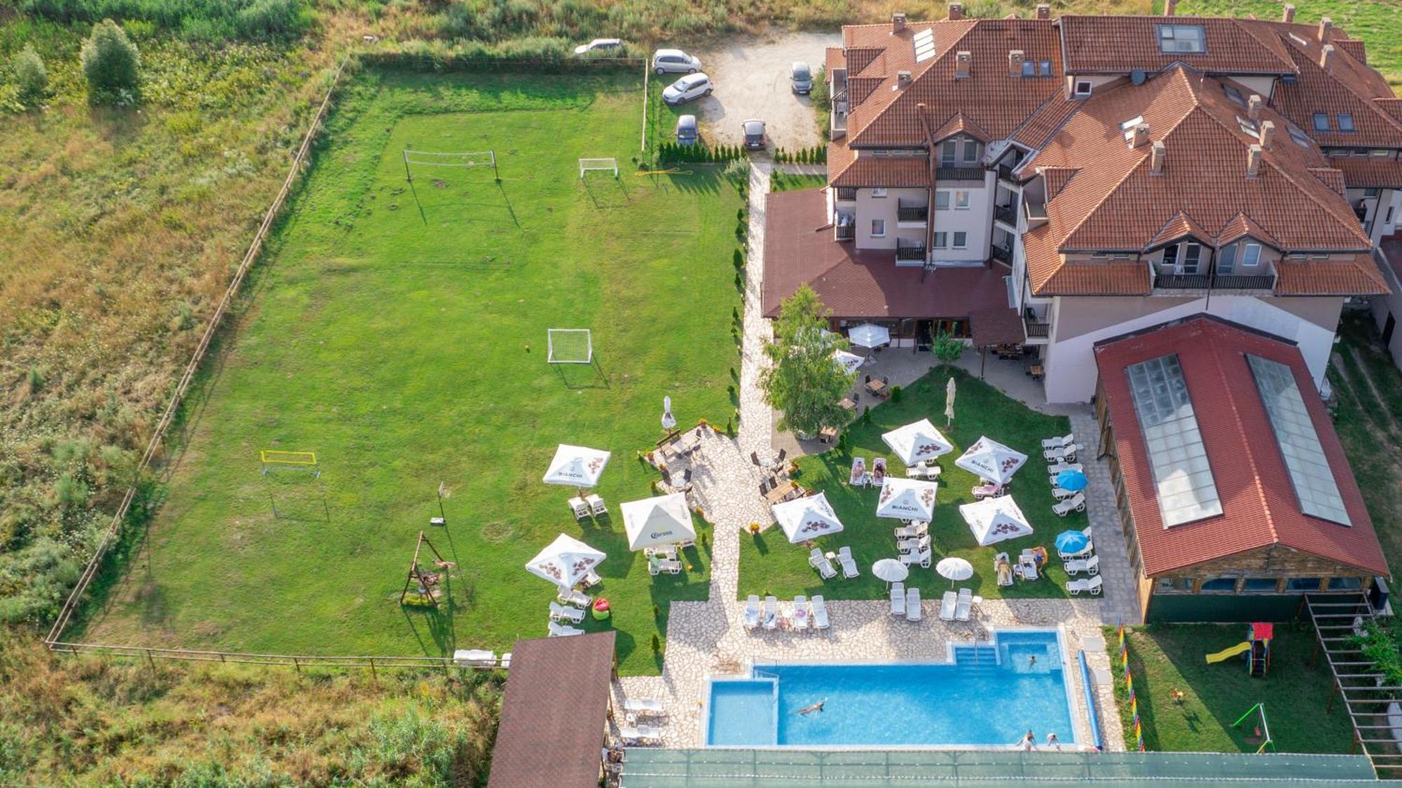 Thermal Hotel Seven Seasons Banya  Ngoại thất bức ảnh