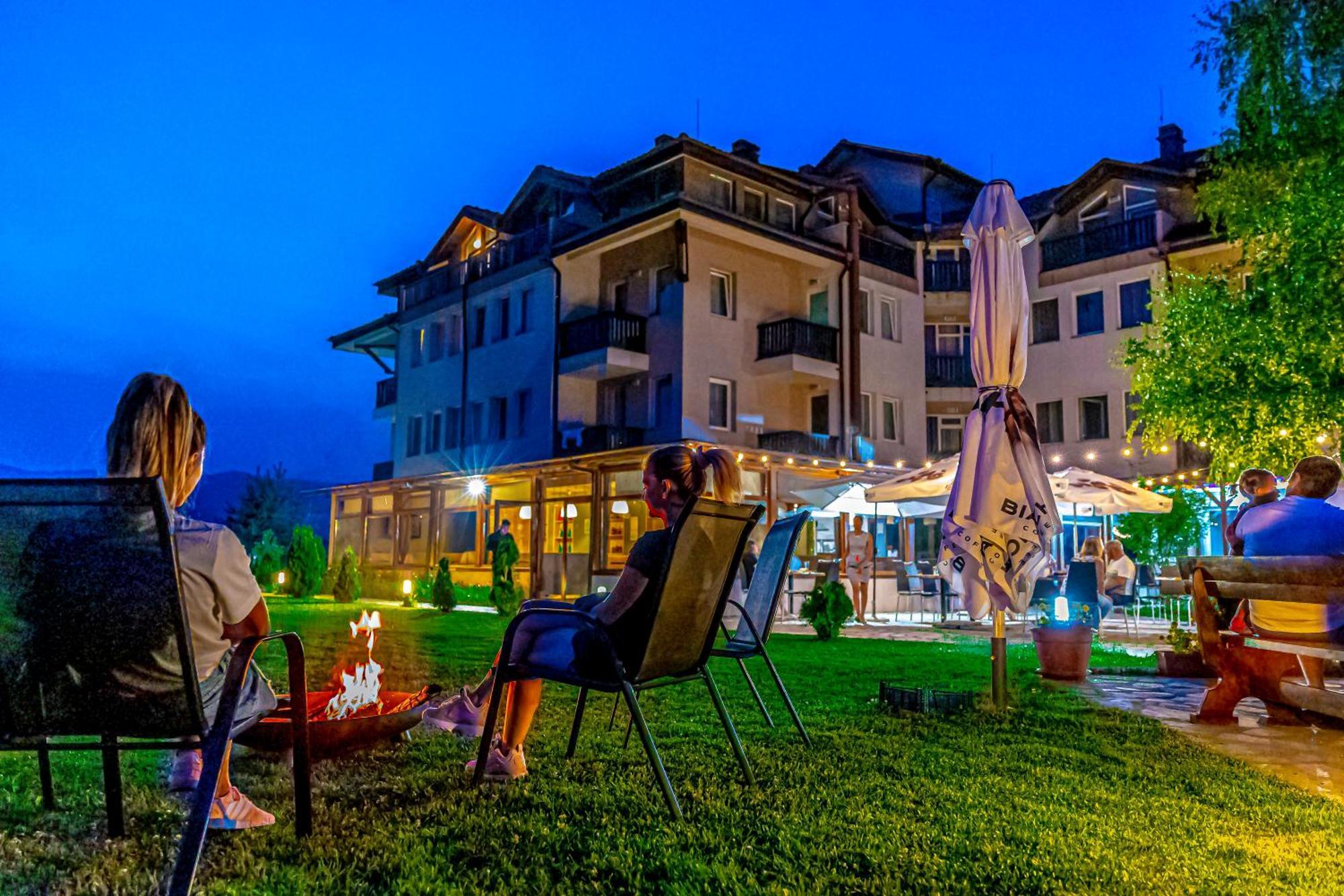Thermal Hotel Seven Seasons Banya  Ngoại thất bức ảnh