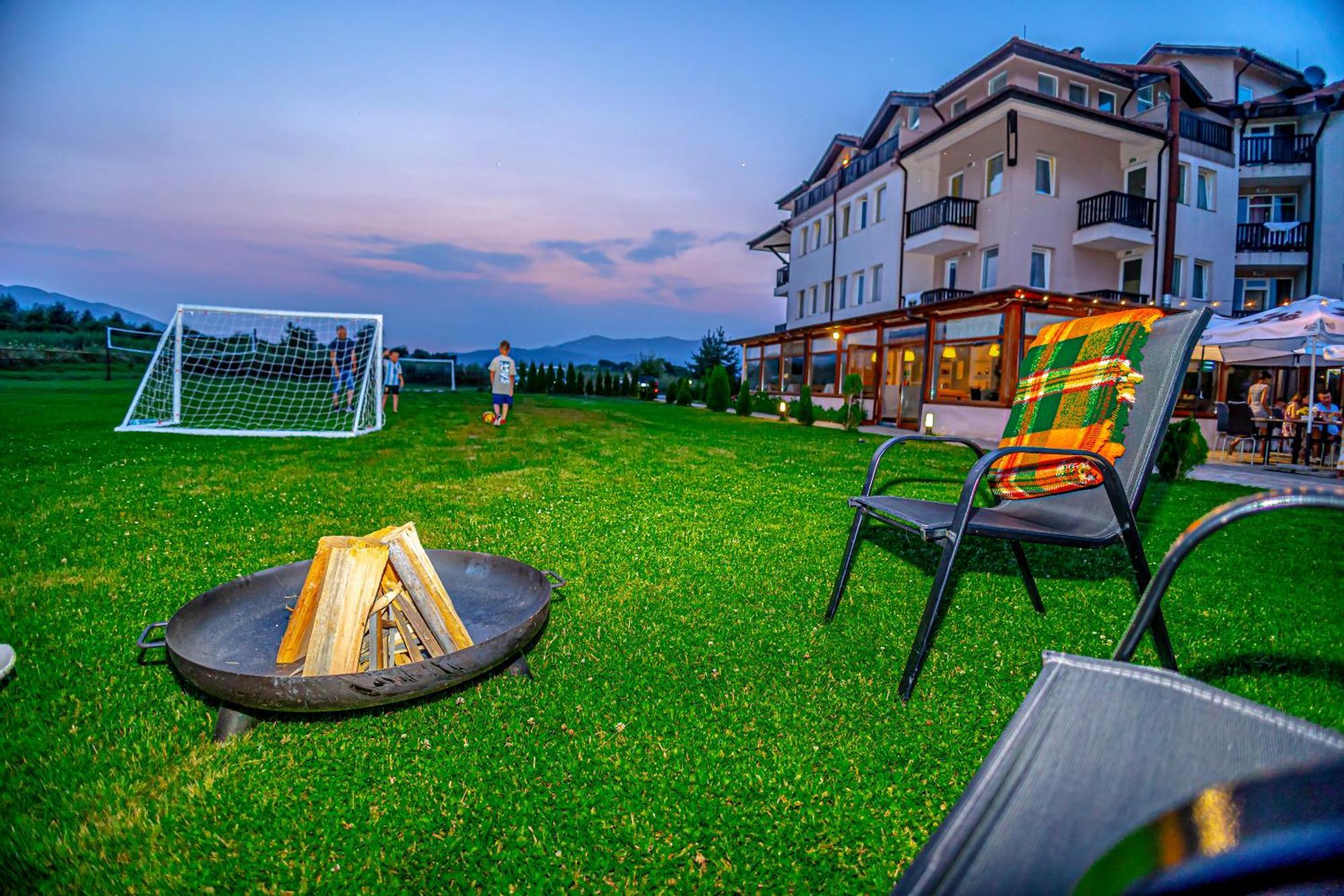 Thermal Hotel Seven Seasons Banya  Ngoại thất bức ảnh